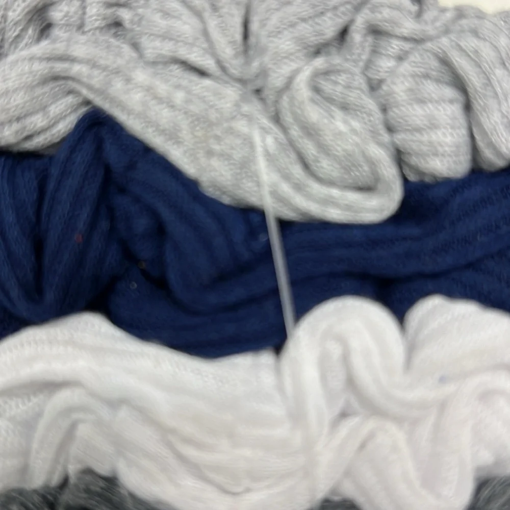 10 piece no damage scrunchies from Scünci in gray white, black and navy